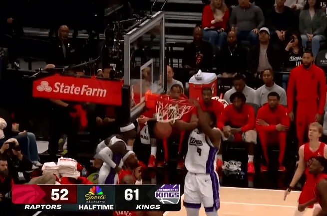 开云体育登录-半场战报：威少12分&amp;amp;英格拉姆12分，国王半场61-52领先猛龙