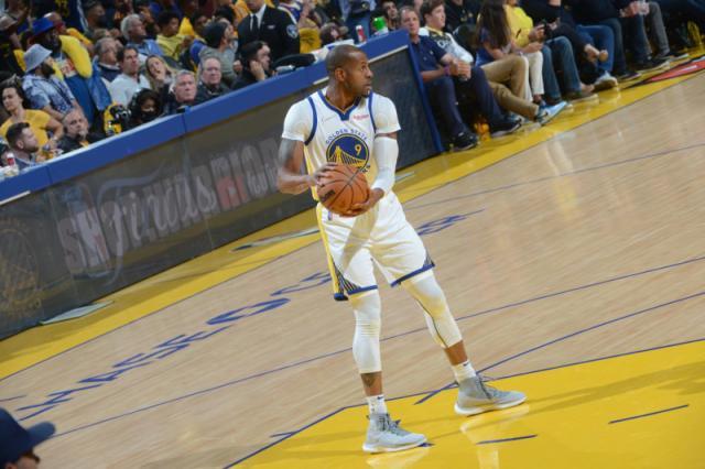 开云体育官网-盘点剩余10大自由球员 多位球星在列第一无悬念